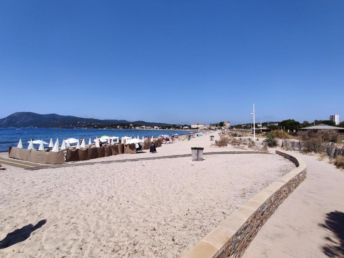 "L'Hippocampe", Climatise, 60 M2 , 2 Chambres, Tres Calme, Plage Des Sablettes Et Commerces A 3 Minutes A Pied, Wifi, Parking Gratuit, Lit King Size La Seyne-sur-Mer Buitenkant foto